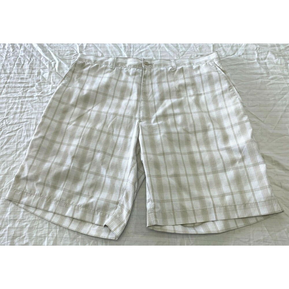 PGA TOUR MENS SHORTS SIZE 36